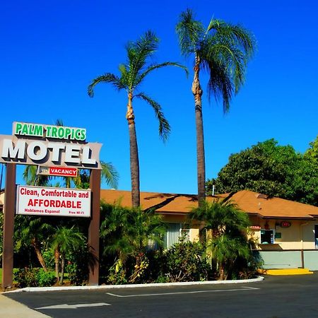 Palm Tropics Motel Glendora Kültér fotó